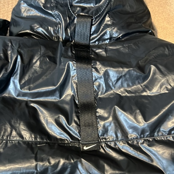 Men’s Nike jacket. Super unique. Small. Tuna big IMO. Windrunner puffer. - Picture 7 of 10